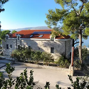 Sveti Kriz Hotel