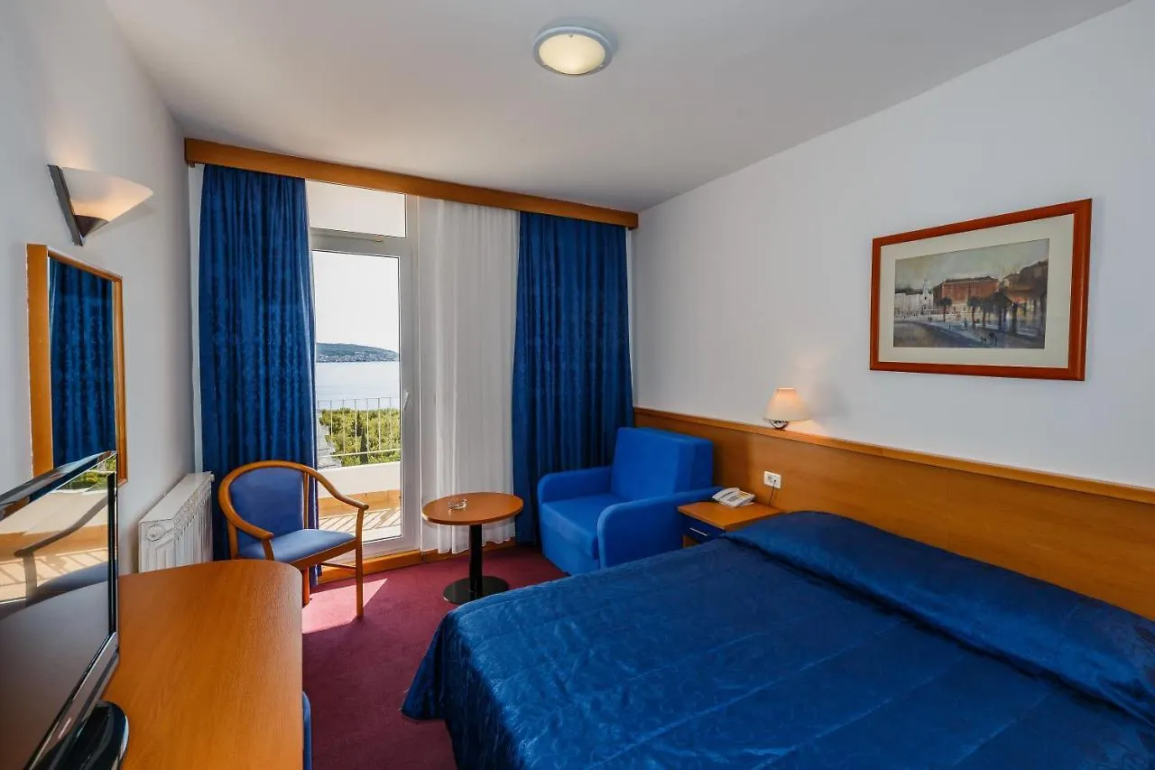 Hotel Medena Budget Trogir