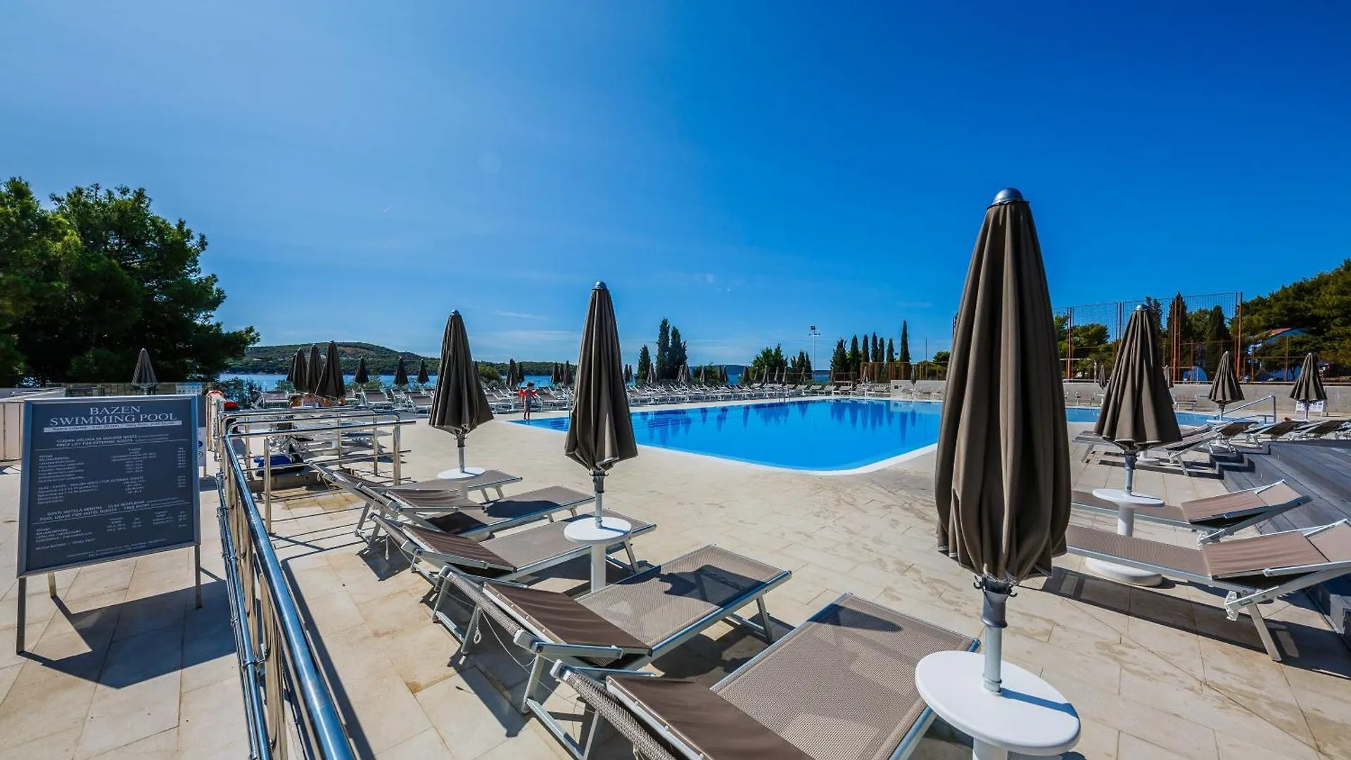 Hotel Medena Budget Trogir